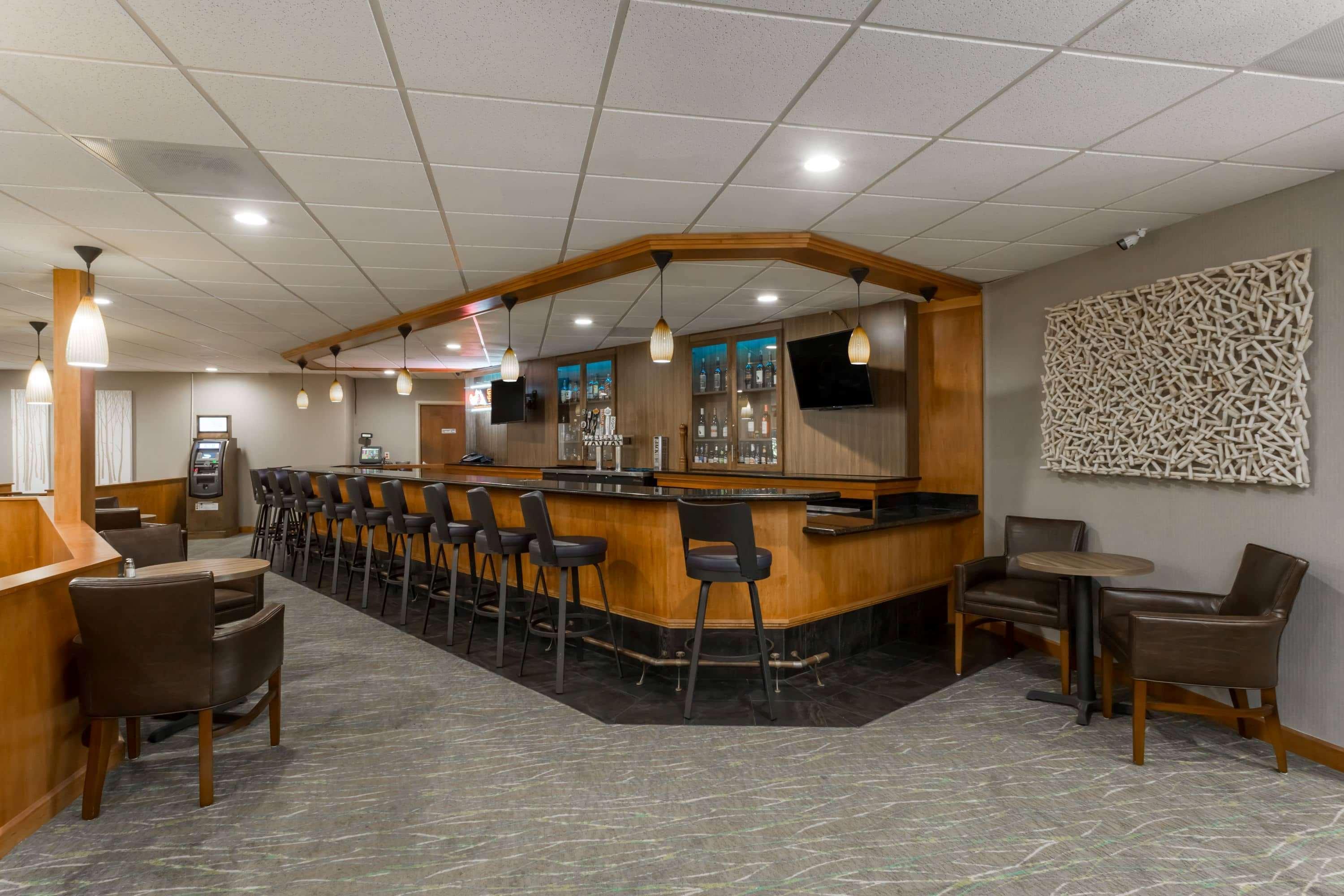 Wyndham Garden Yosemite Airport 3*