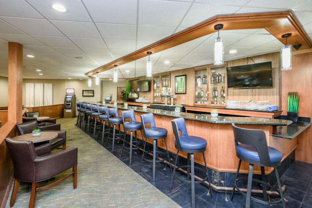 Wyndham Garden Yosemite Airport Hotel 3*