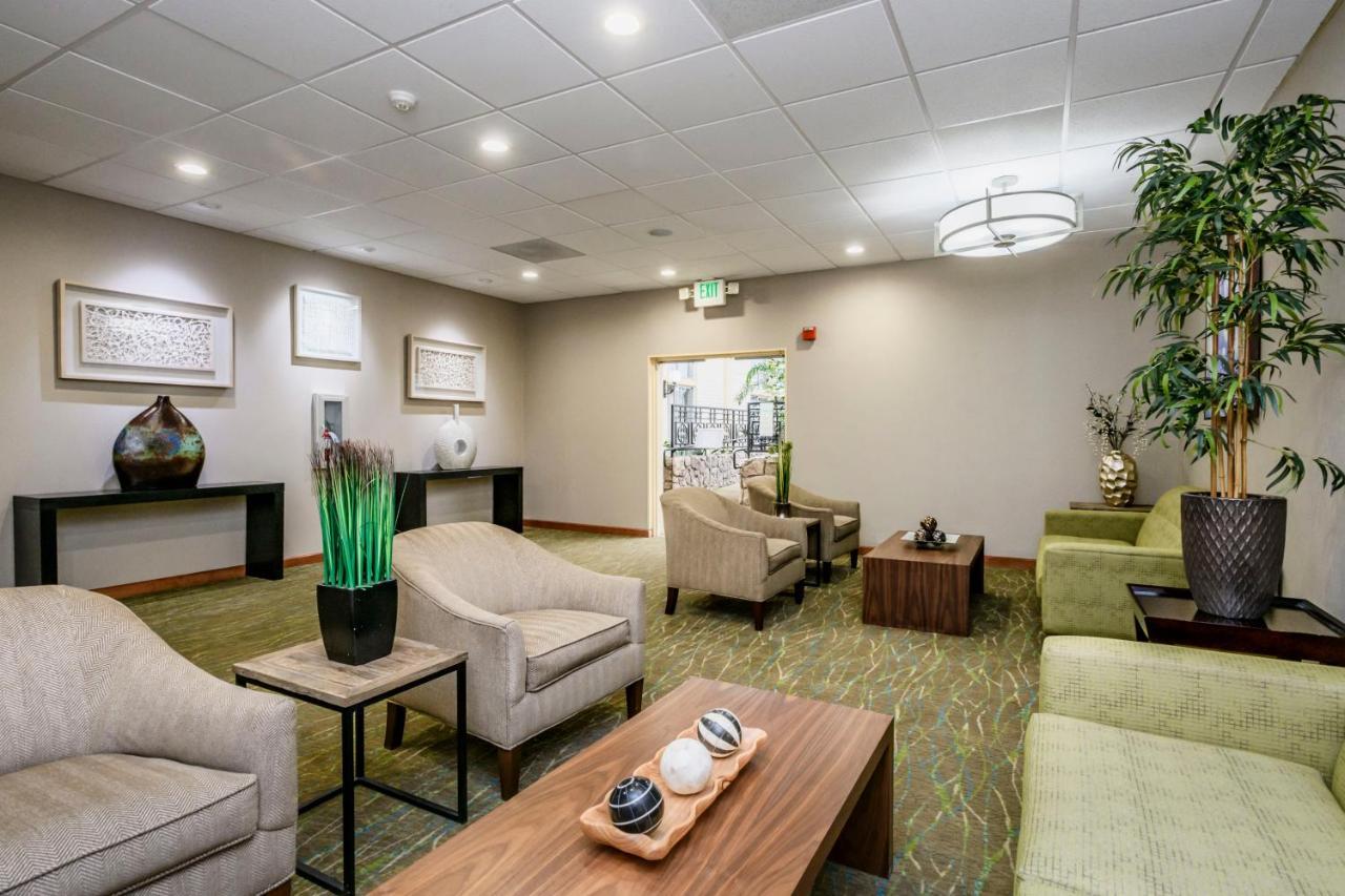 Wyndham Garden Yosemite Airport Hotel Fresno